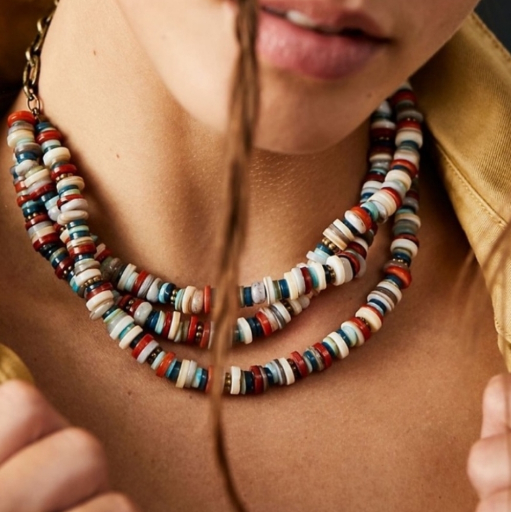 NWT Free People Riptide Shell Necklace